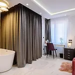 Vila Palace *