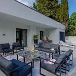 Vila Palace