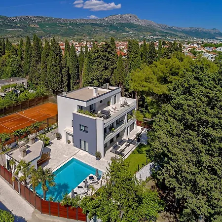 Villa Palace Kaštela